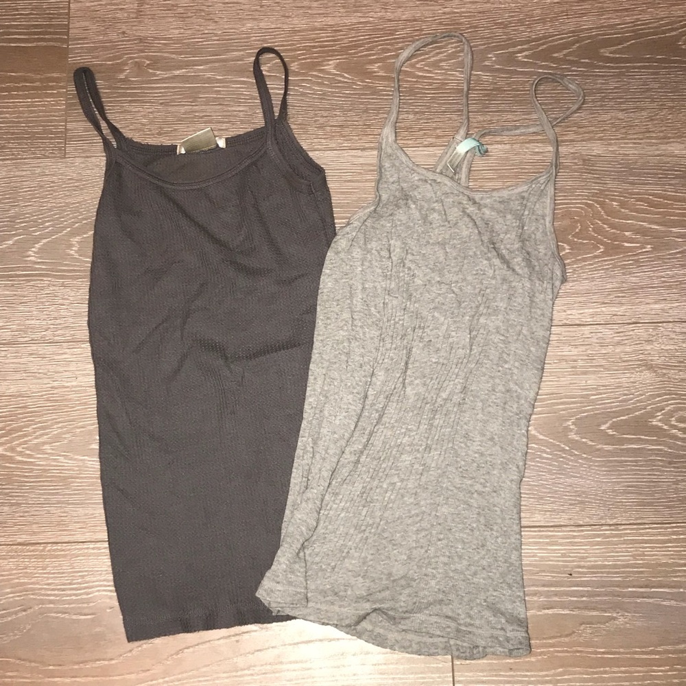 Gray tank top bundle (2)
